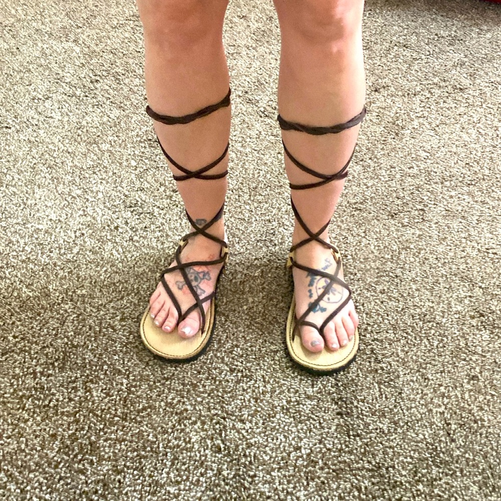 VIBRAM sz 8 Leather Sandals